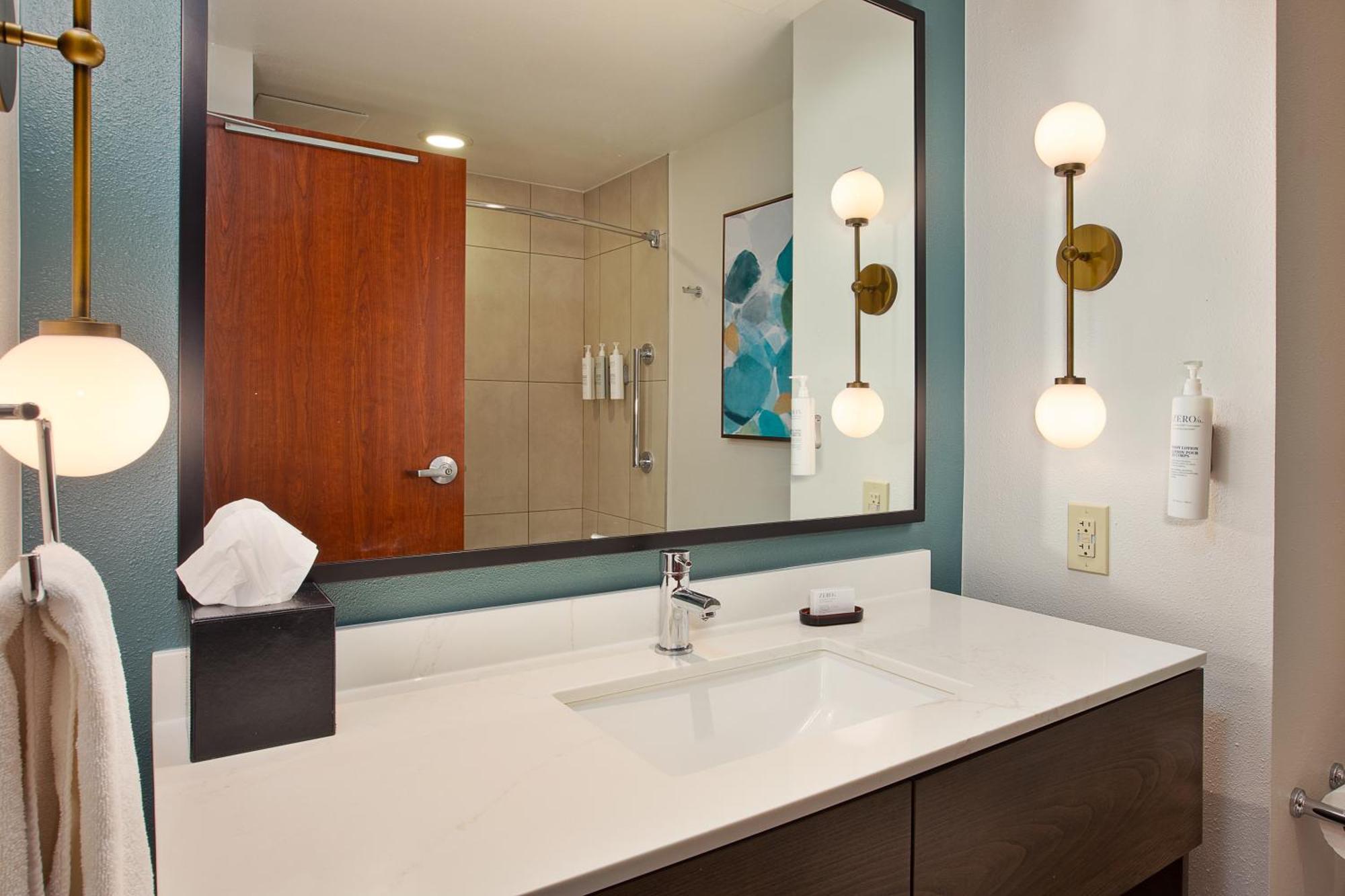 Embassy Suites San Marcos Hotel Conference Center Ngoại thất bức ảnh