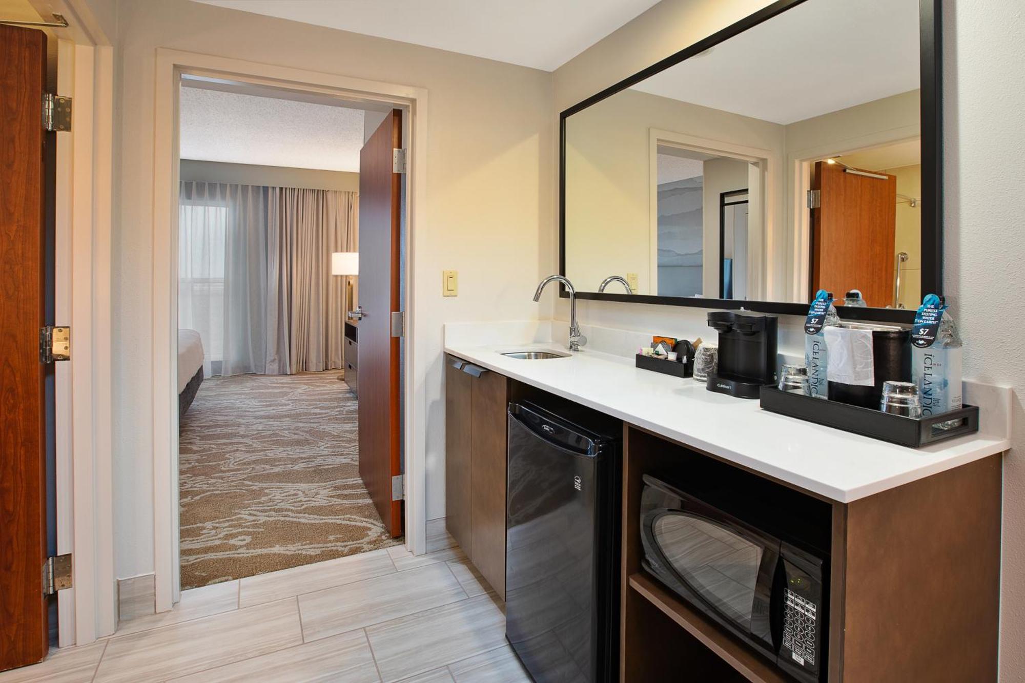 Embassy Suites San Marcos Hotel Conference Center Ngoại thất bức ảnh